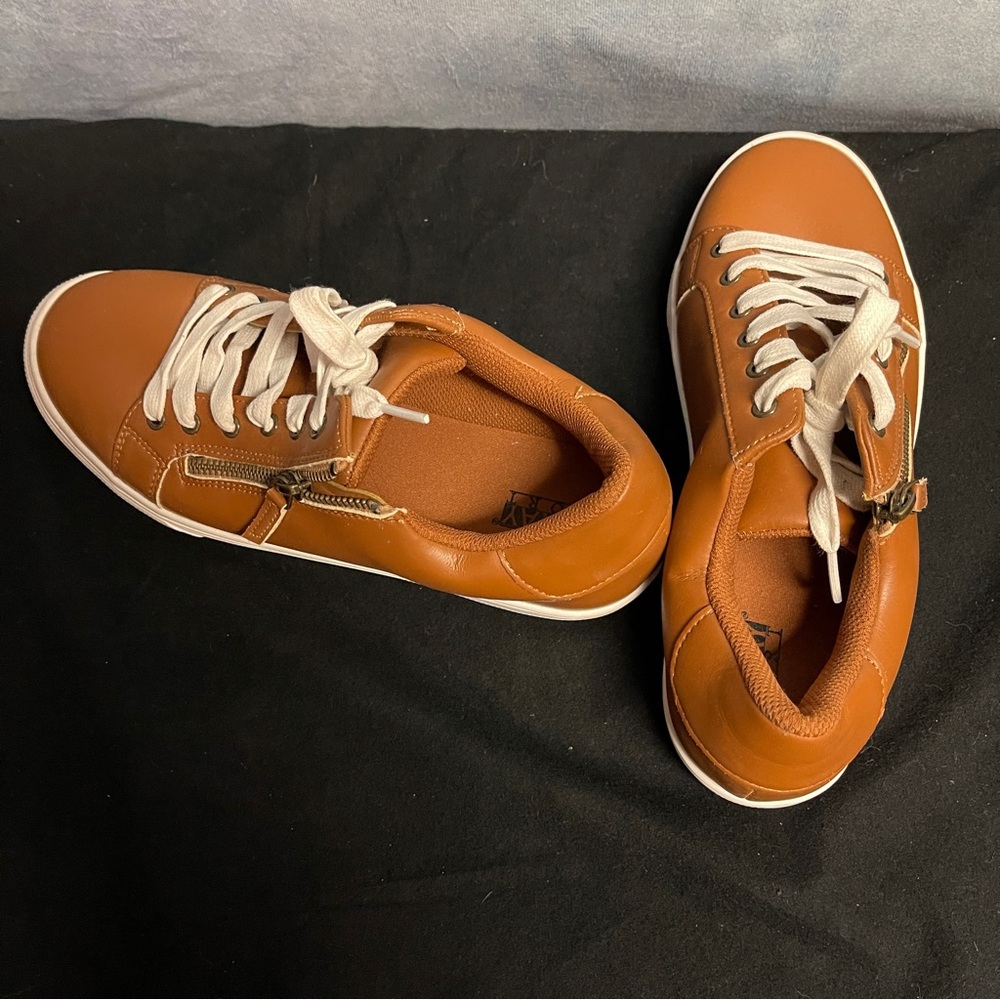 Array sneakers - Picture 7 of 7